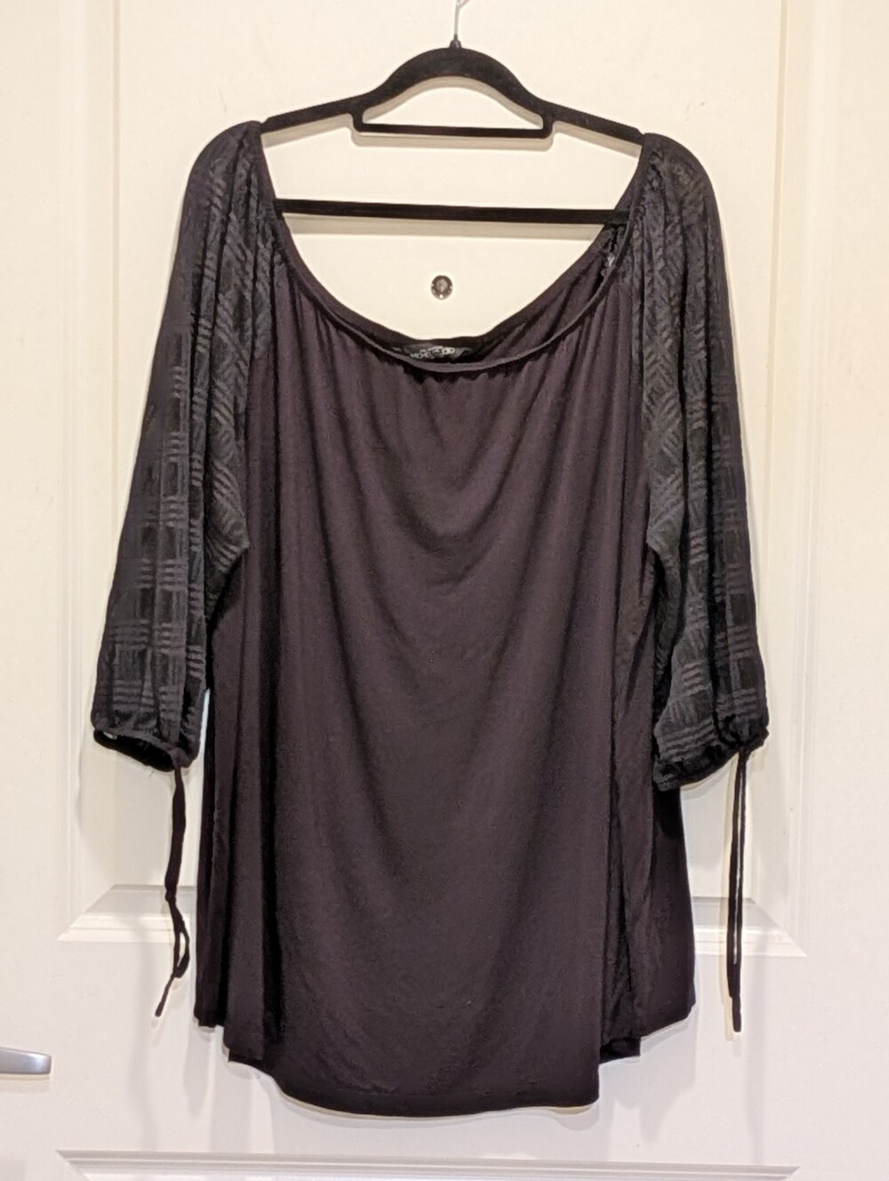 EUC Michel Studio 3X Super Soft Black Top with Sheer 3/4 Sleeves